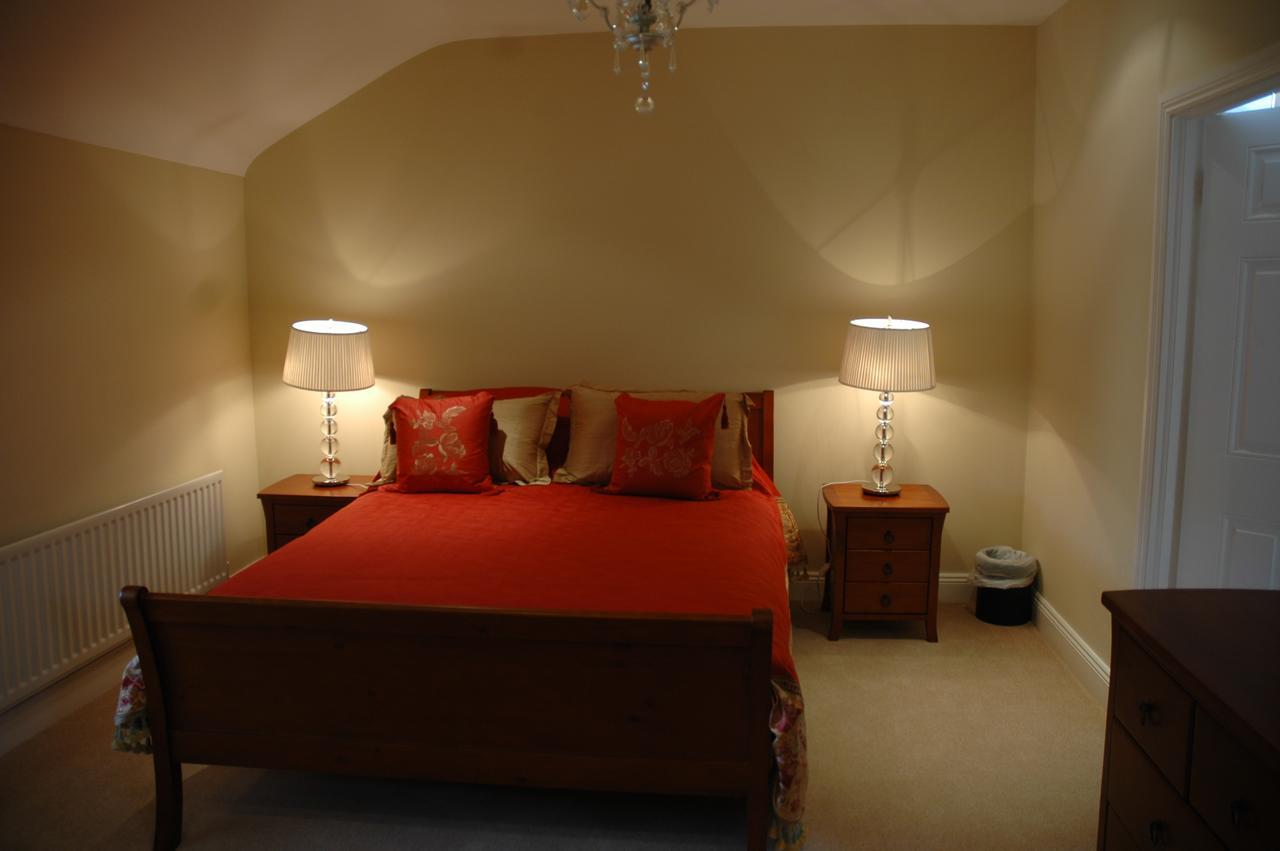 Moyvalley Hotel Self Catering Cottages Exterior photo