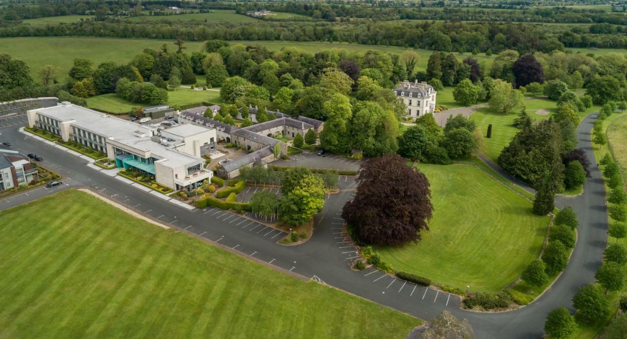 Moyvalley Hotel Self Catering Cottages Exterior photo